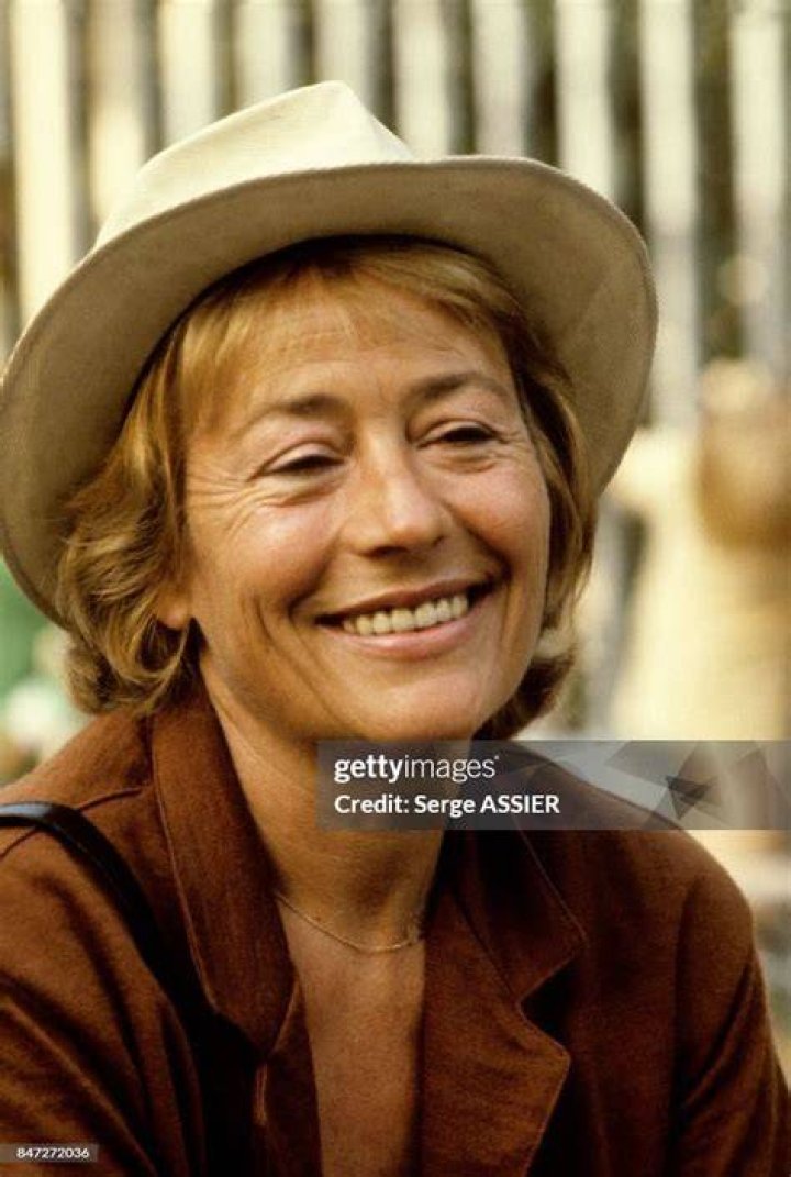 Annie Girardot