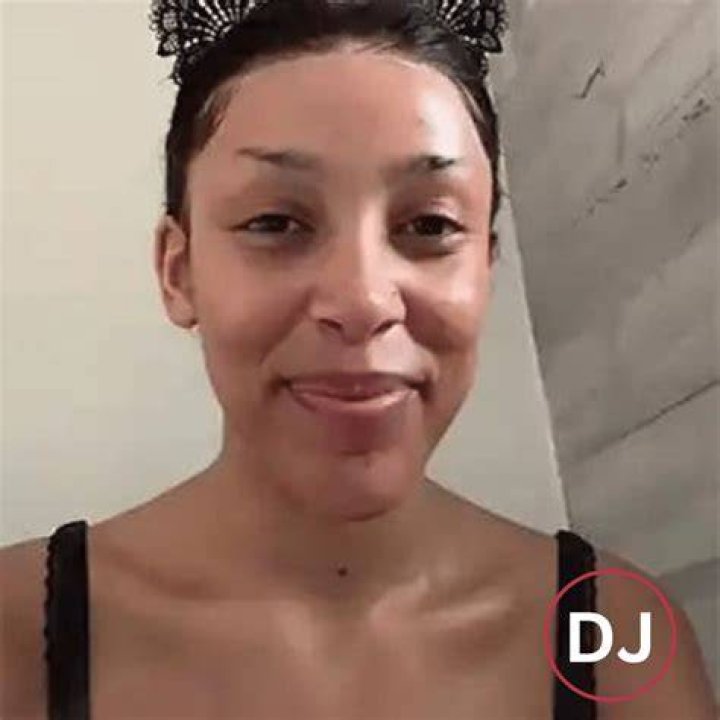 Doja Cat no makeup