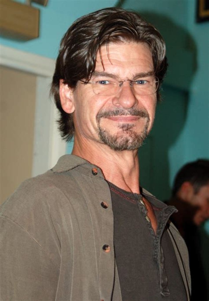 Don Swayze Biography
