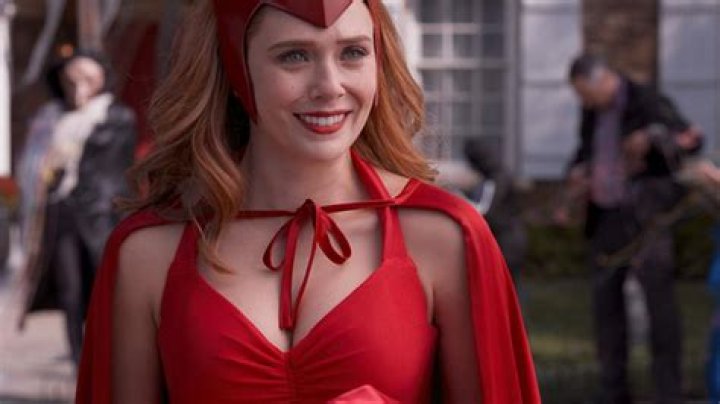 Elizabeth Olsen as Scarlet Witch in Doctor Strange in the Multiverse of Madness .