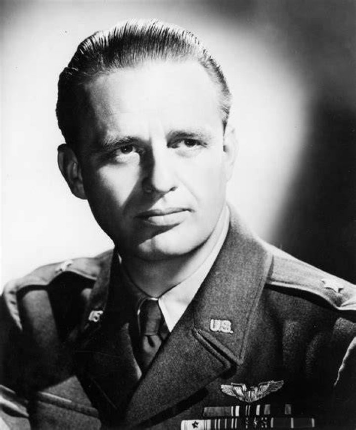 Elliott Roosevelt Biography