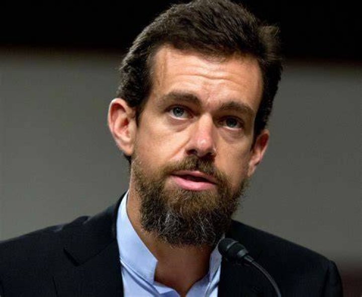 Does Jack Dorsey have a degree? Where did Jack Dorsey go to high school and University? 1 Jack Dorsey