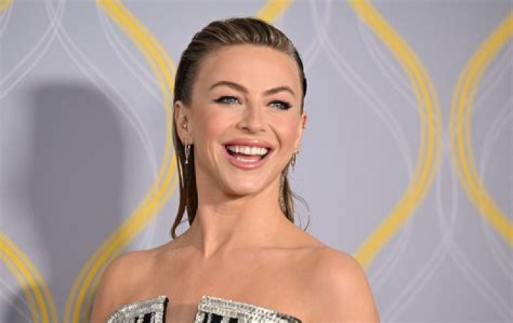 Julianne Hough Biography