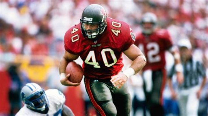 Mike Alstott
