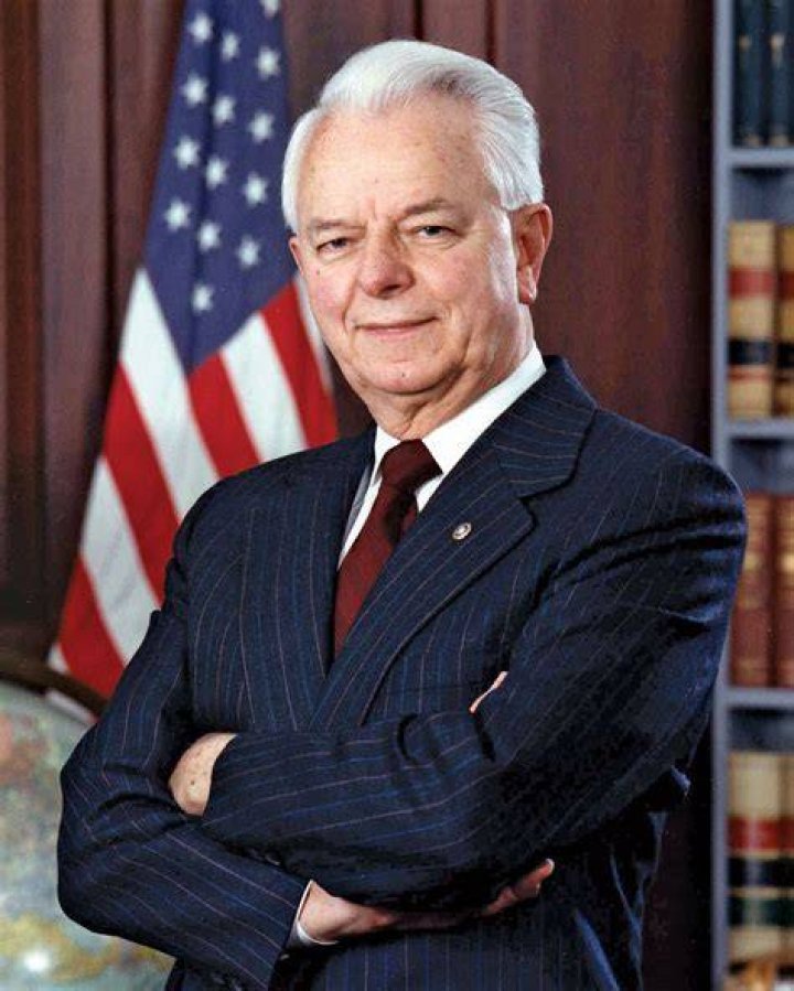 Robert Byrd Robert Byrd
