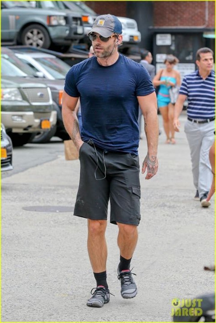 Seann William Scott Workout Routine